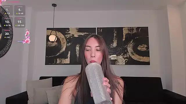 AnaisNin on StripChat 