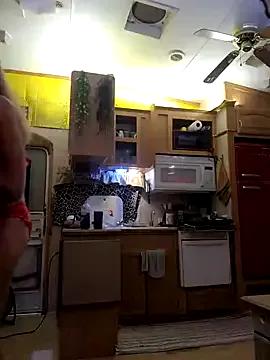 annika_lately on StripChat 