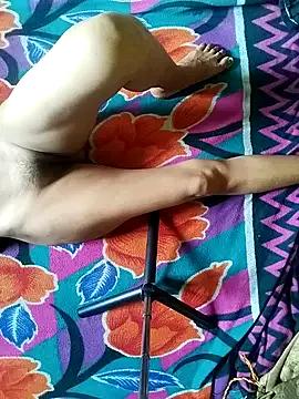 arachnahot on StripChat 