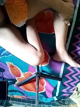 arachnahot on StripChat 