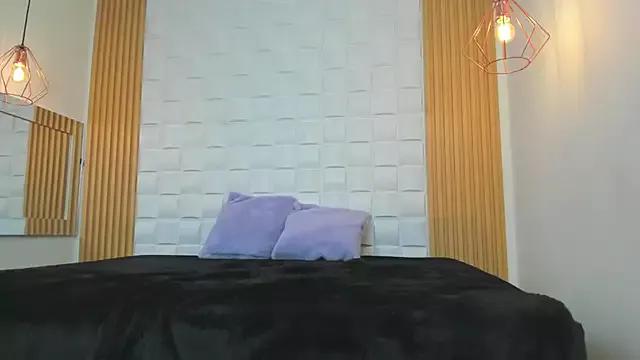 AriaBelle on StripChat 