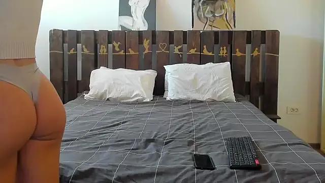 Ava_Carterr on StripChat 