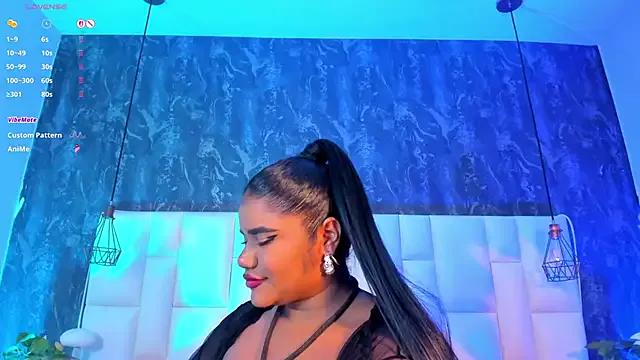 AVA_MALAIKA on StripChat 