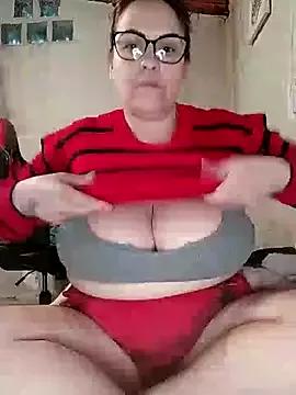 AyantiPonz79 on StripChat 