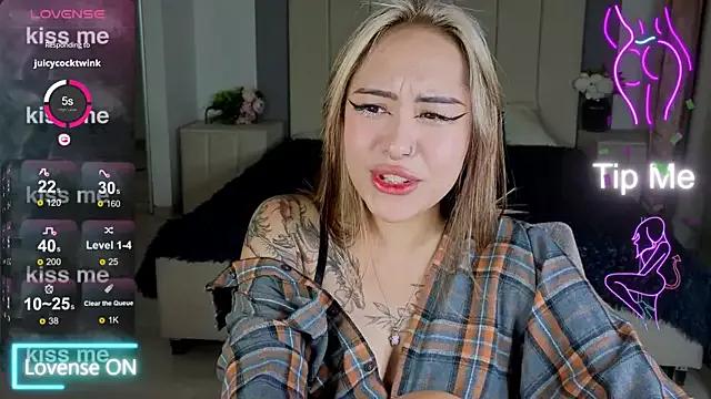 baby__kim on StripChat 