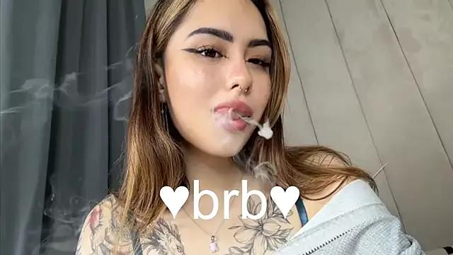 baby__kim on StripChat