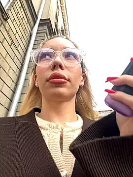 babydolll — Massage boobs in public