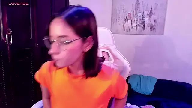 Babyrebek on StripChat 