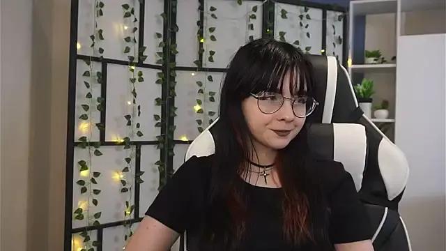 BereniceBattersby on StripChat 