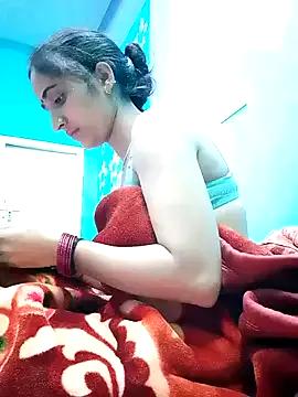 bold-couple on StripChat