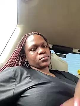 Boneca25 on StripChat