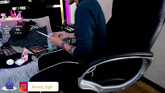 Bunny_O on StripChat 