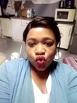 BUSTYQUEEN56_ model from StripChat