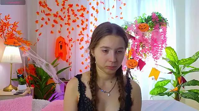 StripChat CatherineRichards  is Freechat  CatherineRichards — remove top + start masturbation