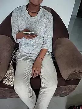 Chhoti_ladki82 on StripChat 