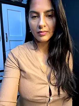 chicachocolate01 on StripChat