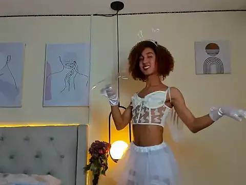 Chloe_Celeste — Freechat on StripChat