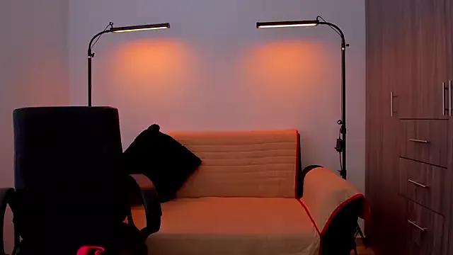 cloy_baby__ — undress and dance senxually