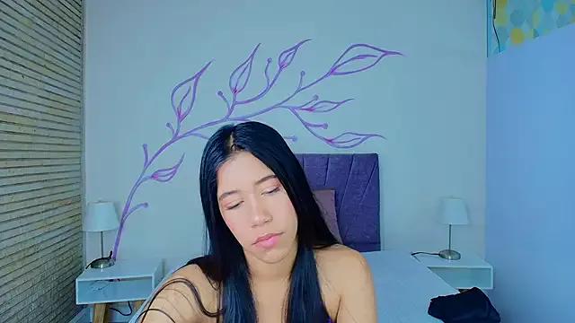 Connie_Bell on StripChat 