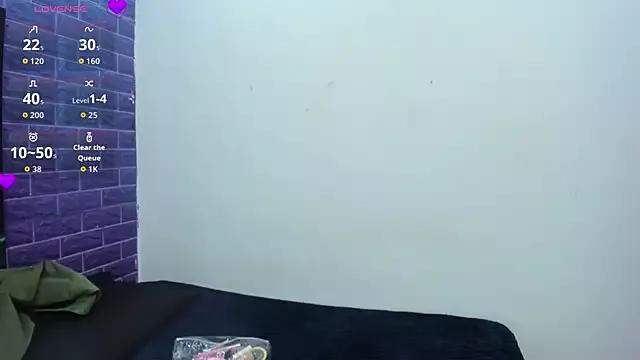 Freechat Cora_222 on StripChat