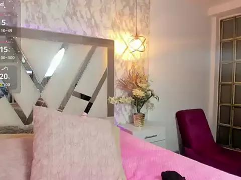 Freechat Cristall_ravven on StripChat