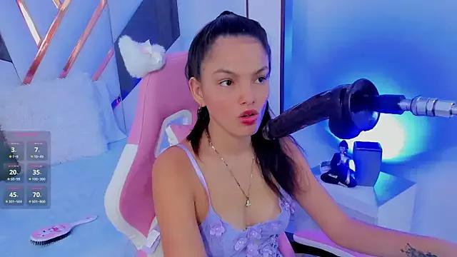 Freechat cutie_sarax1 on StripChat