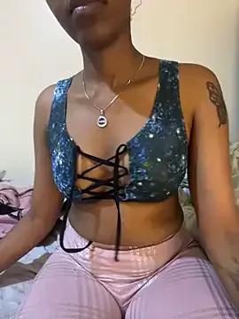 cuttie_sasha on StripChat 
