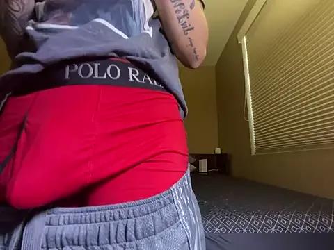 DaddyJoshBanks on StripChat 