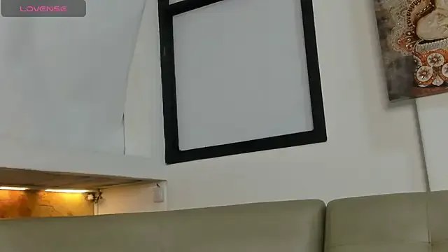 DahianaLincoln on StripChat