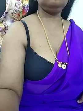 Deepthi_Mysore on StripChat