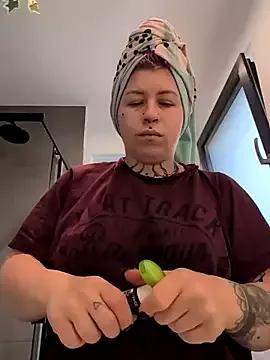 divine_eve on StripChat 