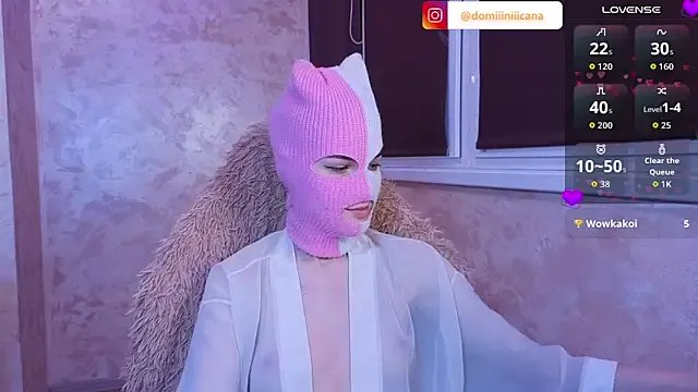 Domiiiniiicana on StripChat