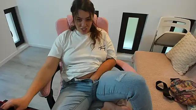 Dyana_Kaylinn — squirt