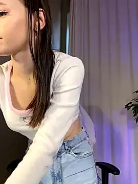 E_l_i_z_e_ on StripChat 