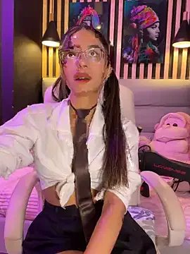 elegant__rouse on StripChat 