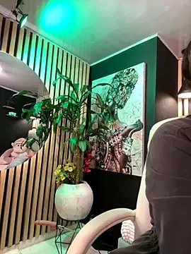 elegant__rouse on StripChat 