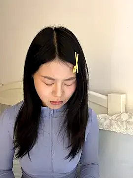 Ella-A9 on StripChat 