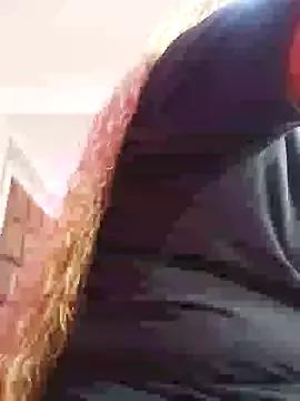 ELLA_KELLY on StripChat 