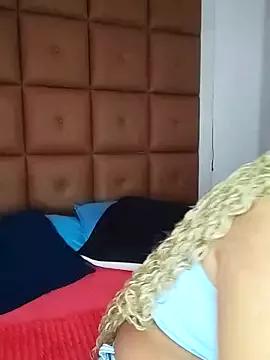 ELLA_KELLY on StripChat 
