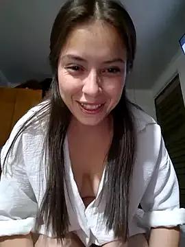 EmmaValencia_ on StripChat