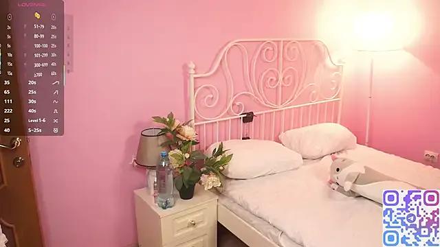 Eva_land on StripChat