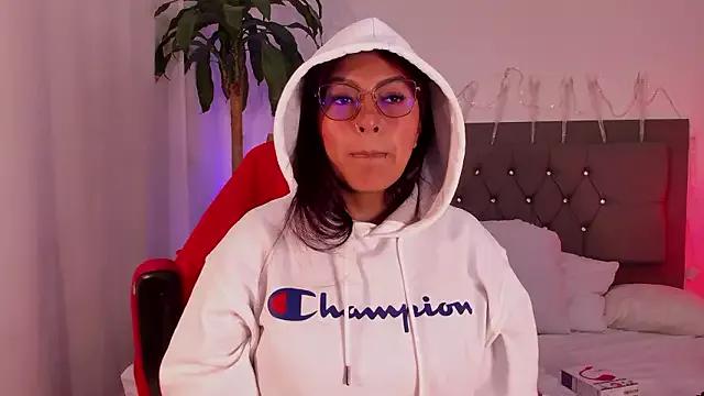 evelynjohnsoon on StripChat 