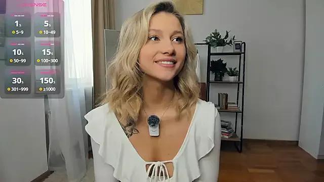 FaaBinaa on StripChat
