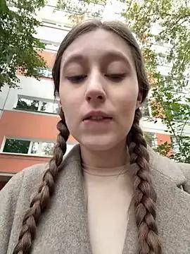 FroggyAnna — hello Anna!!