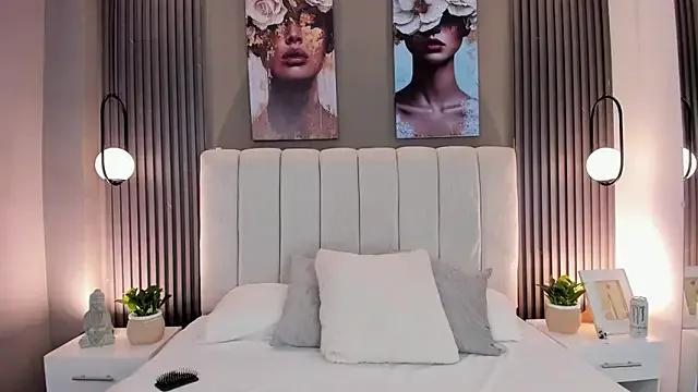 GiannaColling1 on StripChat