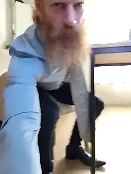Gingerbeard40 on StripChat 