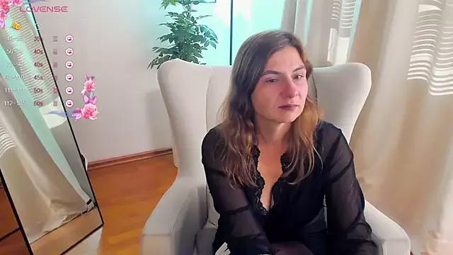 GraceGree — naked boobies 3 min