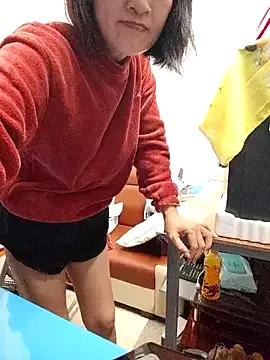 Freechat Haralushiaaa on StripChat