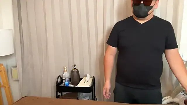 HaramaseSeitai on StripChat 