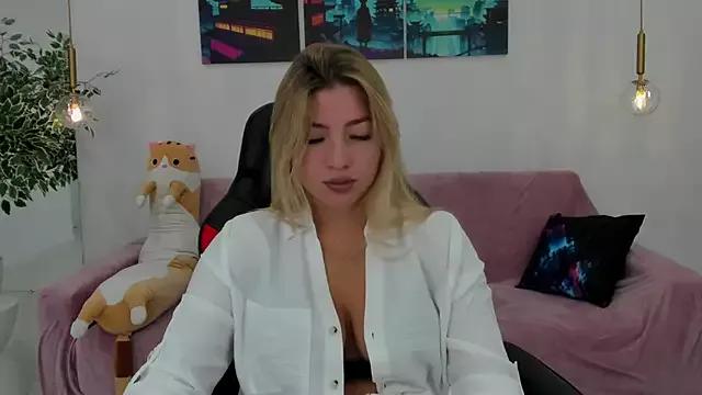 HelenaMorgan on StripChat 